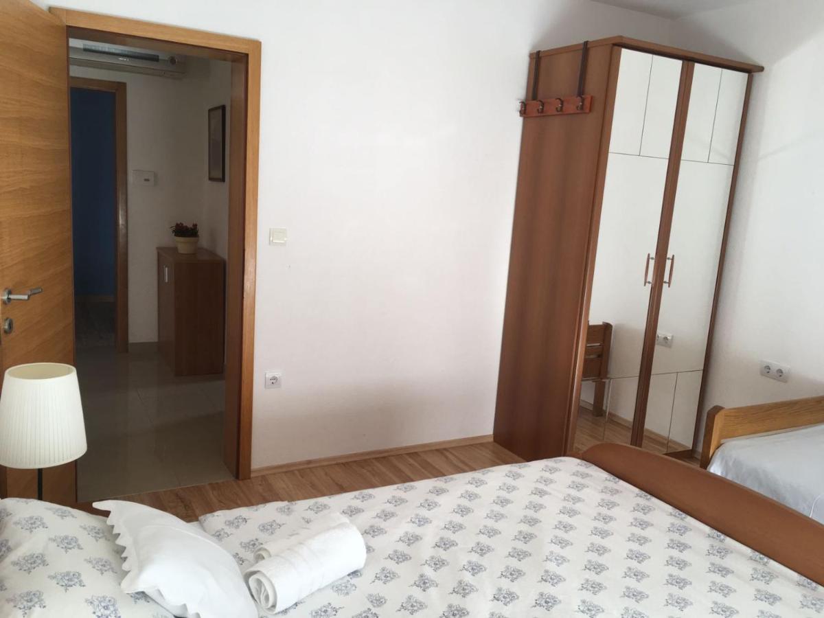 Apartments Marta Duće Екстериор снимка