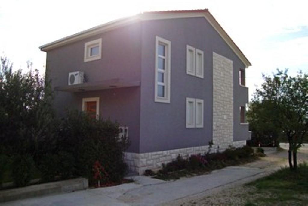 Apartments Marta Duće Стая снимка